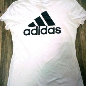 Adidas T-shirt